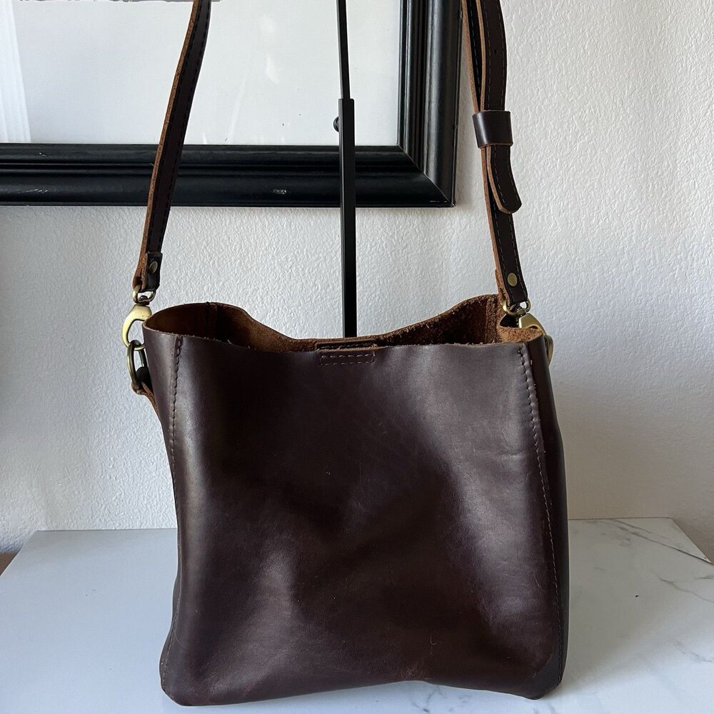 Portland Leather Goods Butterfly Bucket Bag Brown